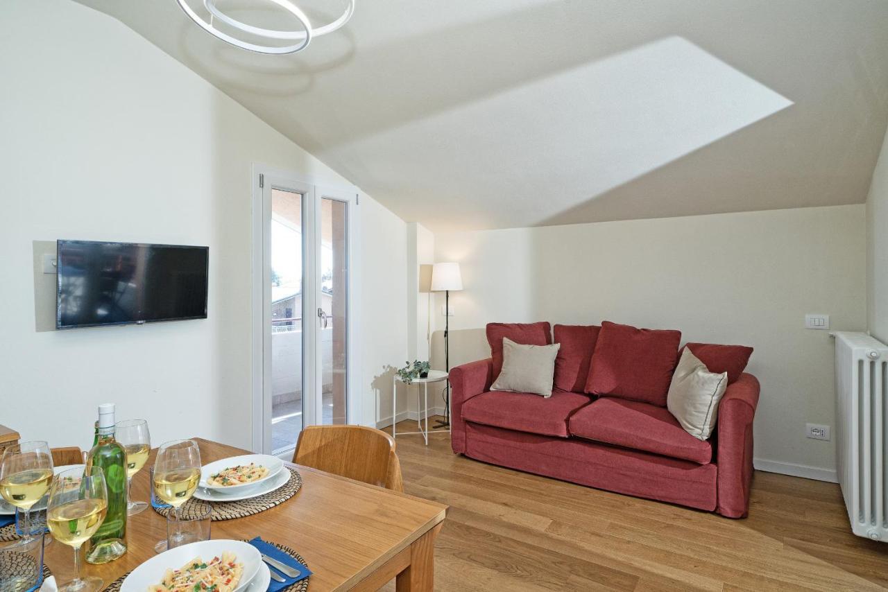 Apartamento Borgo Del Grillo P2-9 By Wonderful Italy Sirmione Exterior foto