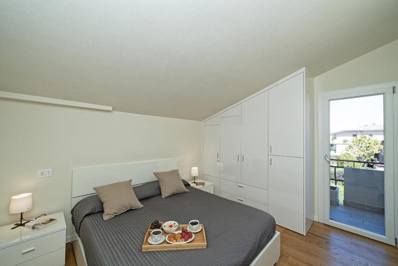 Apartamento Borgo Del Grillo P2-9 By Wonderful Italy Sirmione Exterior foto
