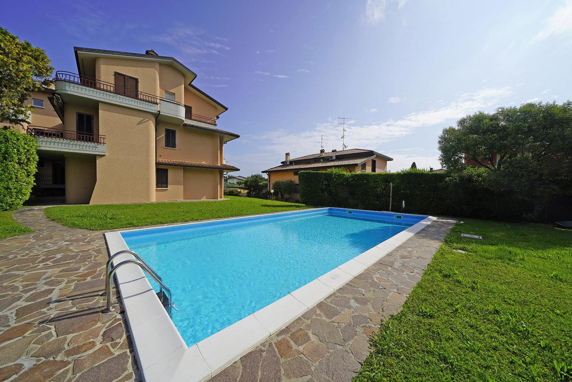 Apartamento Borgo Del Grillo P2-9 By Wonderful Italy Sirmione Exterior foto